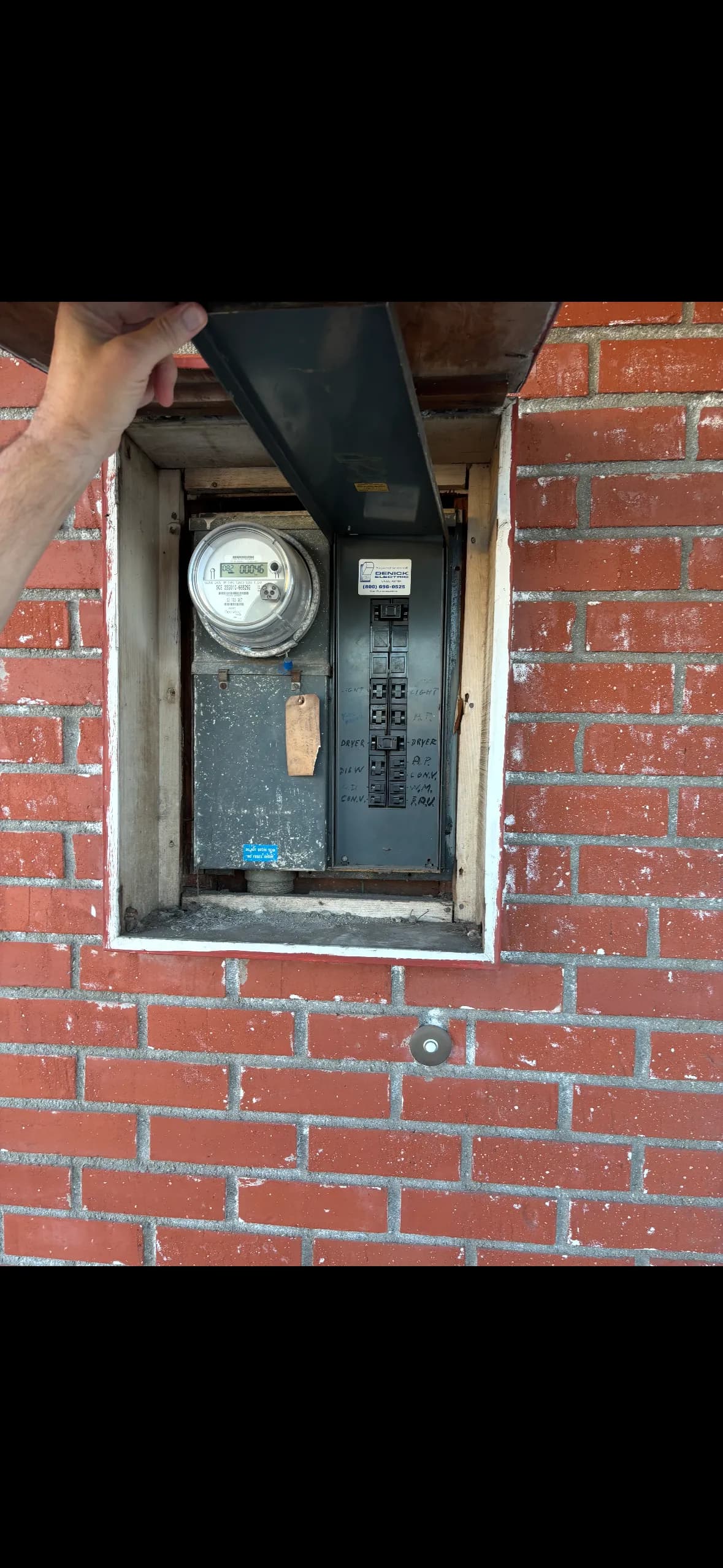Gallery photos for 200 Amp Solar-Ready Panel Upgrade Done Right: Image #2