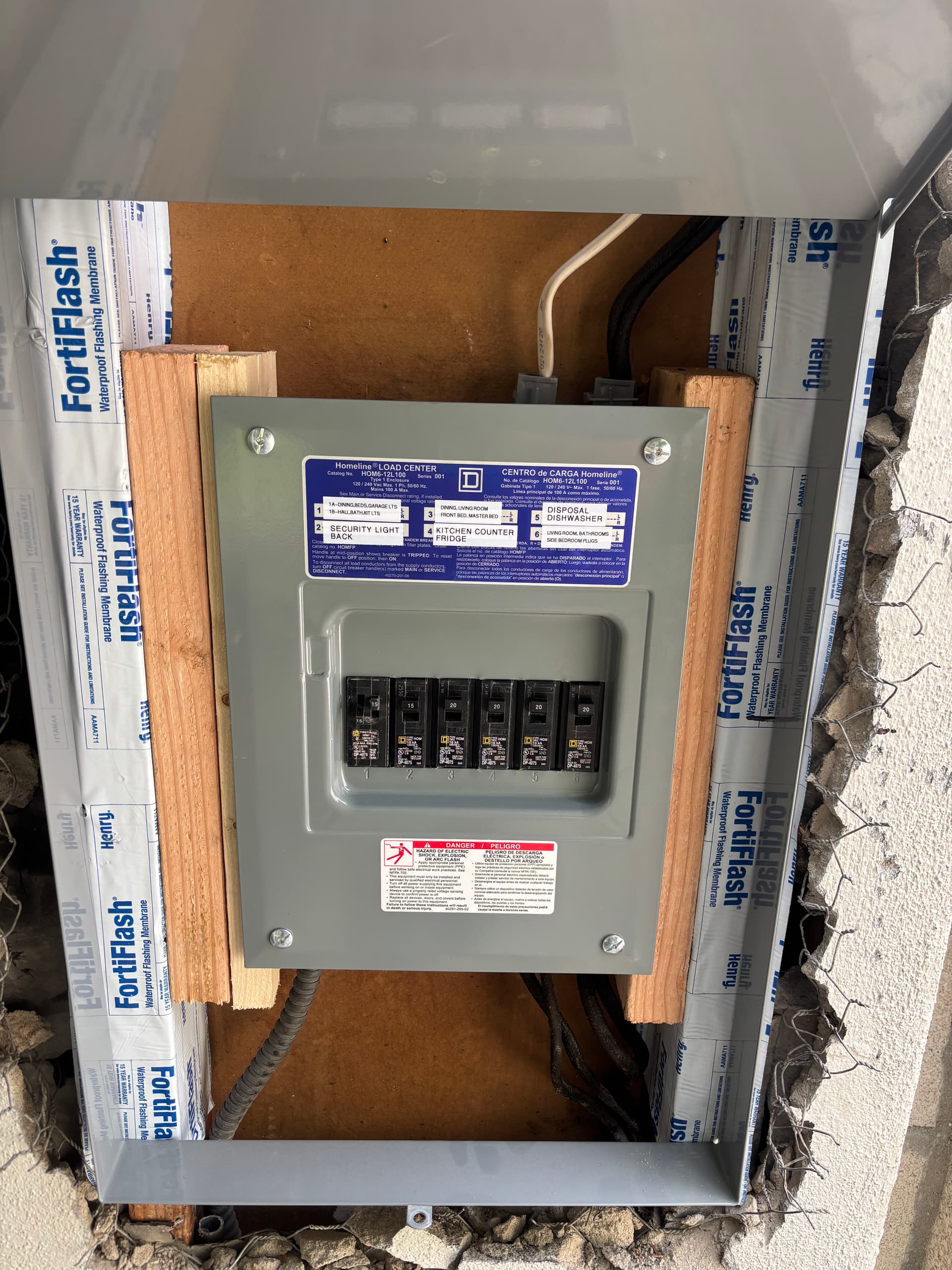 Gallery photos for 200-Amp Service Upgrade with New Sub Panel and EV Outlet: Image #1